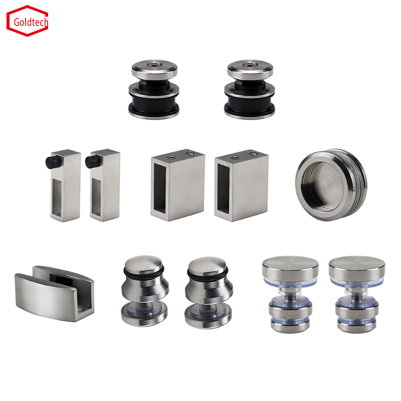 Открывая стиль: безрамные стеклянные перегородки для душа