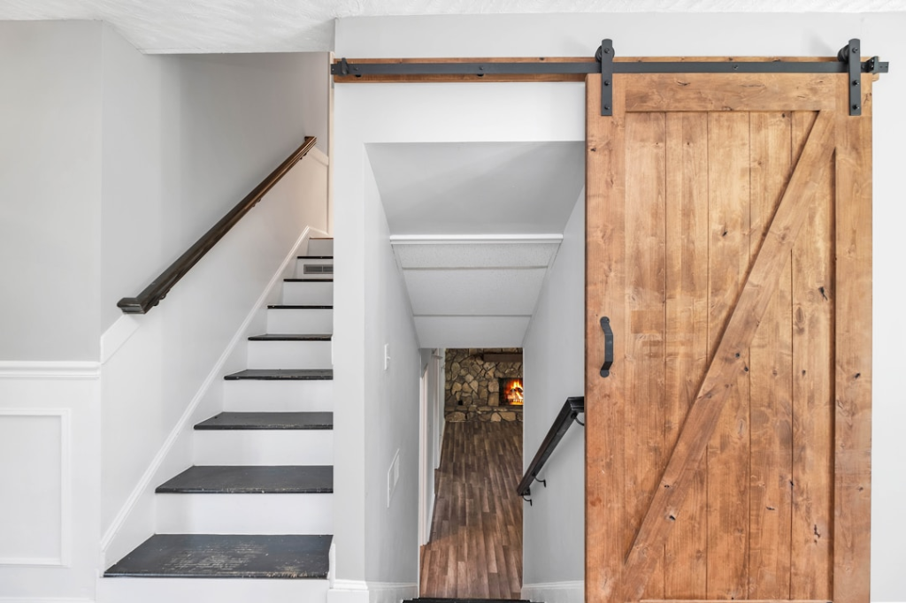 Экономьте свое пространство с помощью системы раздвижных дверей