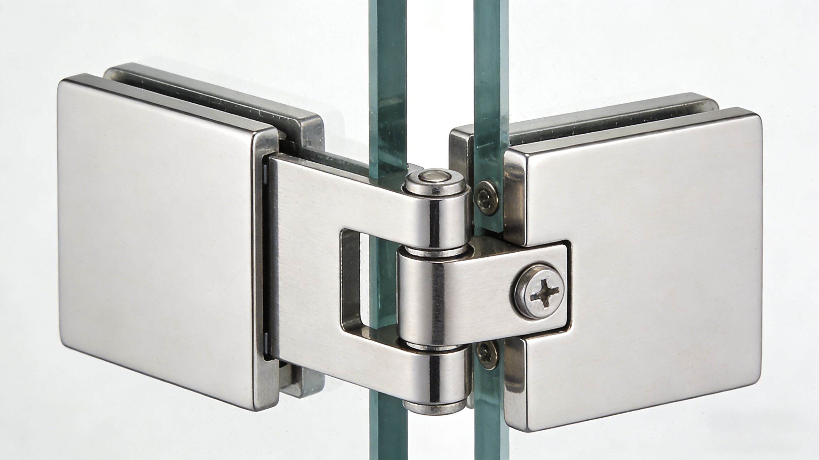 Как снять петлю для безрамного душа?